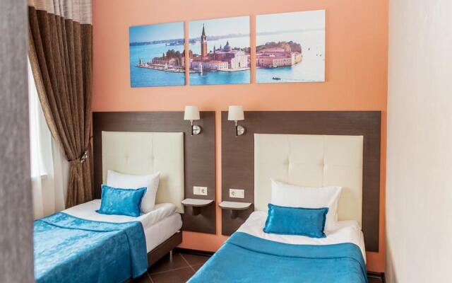 Chisto Hotel