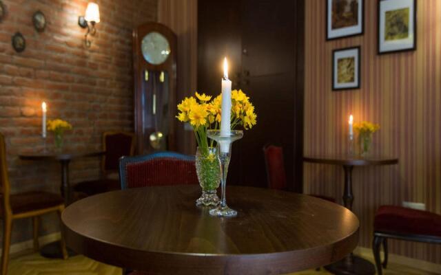 Simon's Boutique Hotel