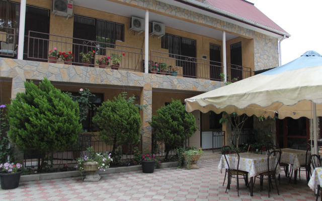 Mechta Guest House