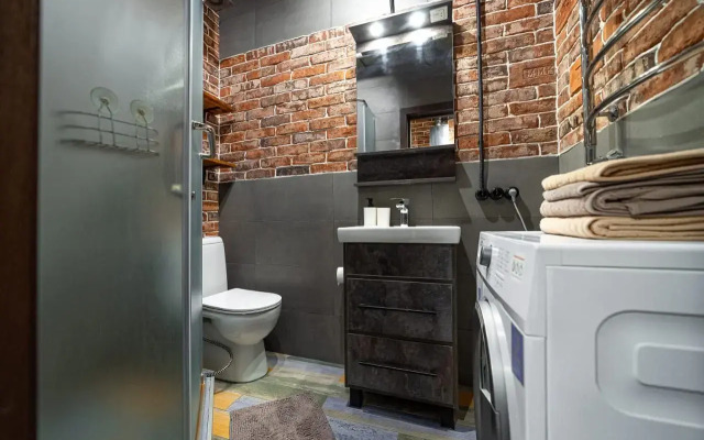 Studiya 10 v Stile Loft Flat