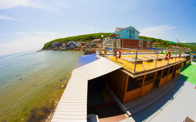 Domiki u Morya na Schitovoy Recreation Camp