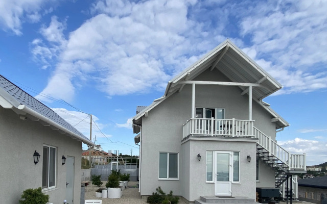 Квартира Уютная студия с видом на Феодосийскую бухту