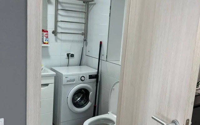 Yevrodvushka Vv Apart na Lyotchika Laryushina 16 Apartments