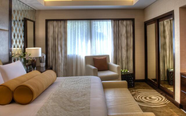 Crowne Plaza Dubai - Deira, an IHG Hotel
