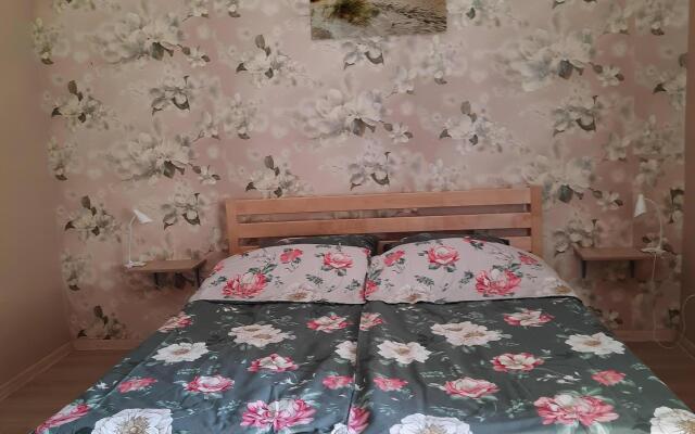 Квартира 2-х комнатная квартира с отдельным входом