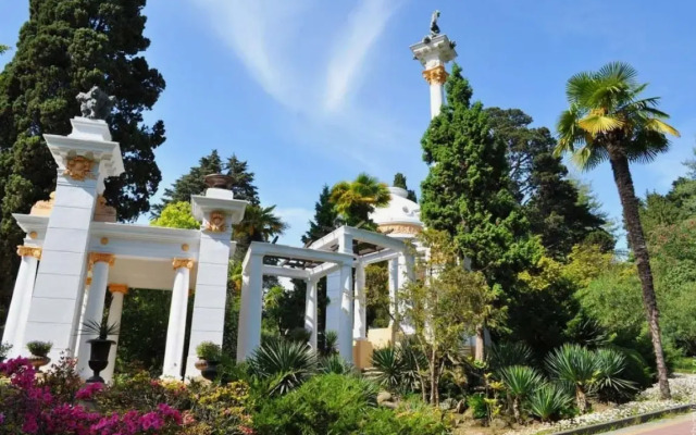 Kakdoma 2-Kom Deputatskaya 9-7 V Sochi U Dendrariya Apartments