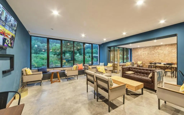 Mountain Resort Gantiadi