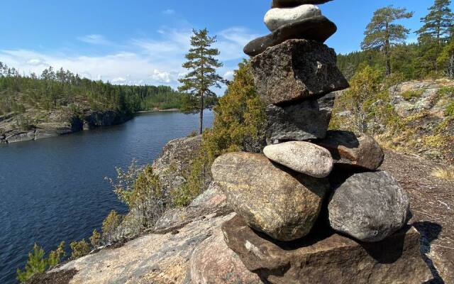 Частный Дом на Скале