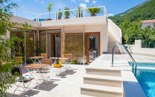 Отель Blanc & Bleu - Blanche