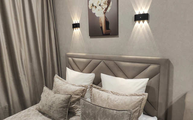 Квартира NATALI Aparts 108.2