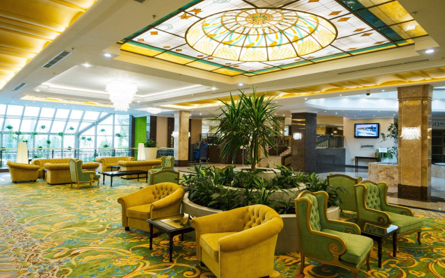 Lazurnaya Hotel & Spa