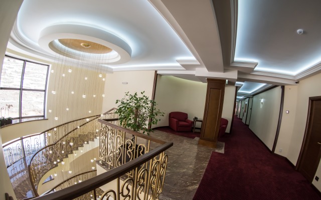 Elegant Hotel & Resort