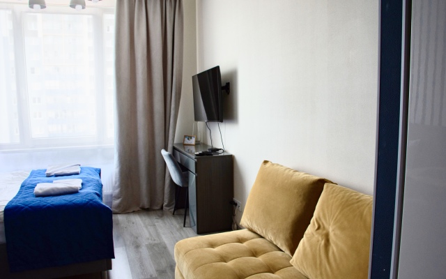 LuxApart U Metro Kupchino Apartment