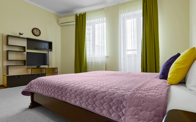 Квартира 2 Ночи на Улице Постовая