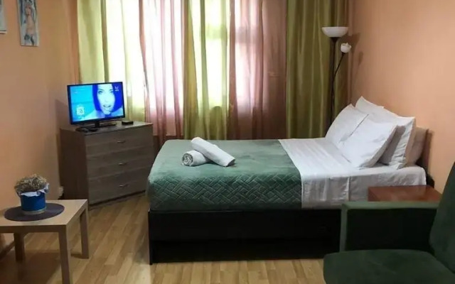 Квартира Бюджетная у метро недорого