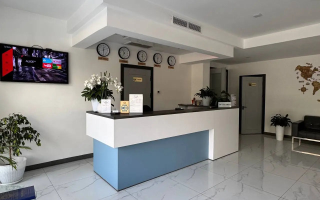 Deluxe Ferghana Hotel