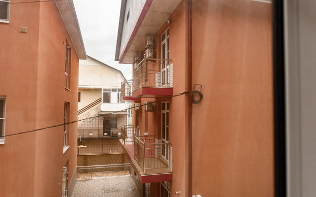 Dva Shaga Do Morya Kv 21 Flat