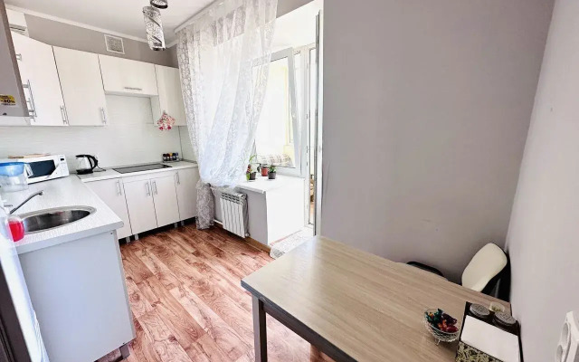 Odnokomnatnaya 44m2 Flat