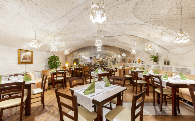 Bristol-Zhiguli Hotel