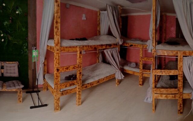 Хостел ЗЕЛЕНЫЙ УГОЛ