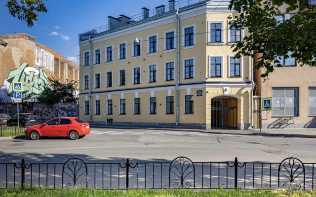 Квартира Мансарда Фон Геккера