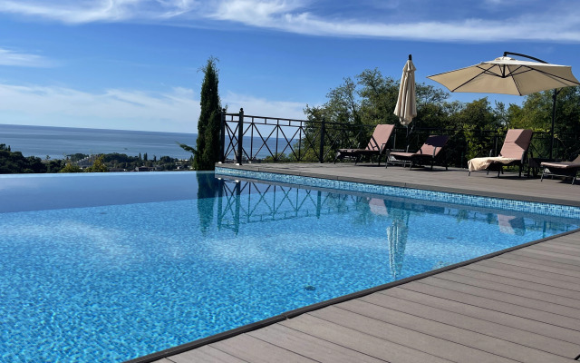 7 Kiparisov Hotel