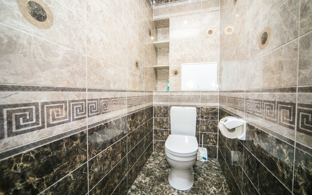 3-bedroom on Derzhinskogo Avenue 22 Center Apartments