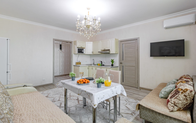 Uyutnaya Studiya Vo Vremenakh Goda Flat