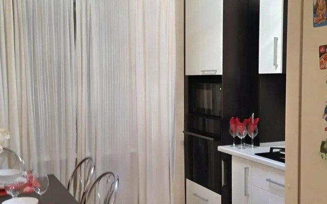 Ryadom S Akvaparkom Riviera Flat