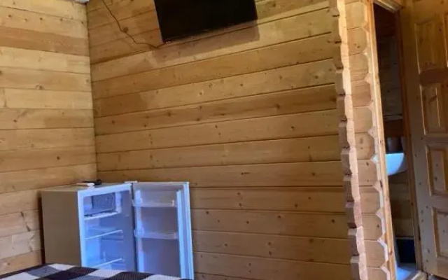 База отдыха Коттеджи на Речной
