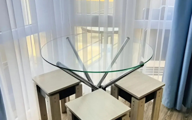 Yevrodvushka v Nizhneimeretinskoj Bukhte Flat