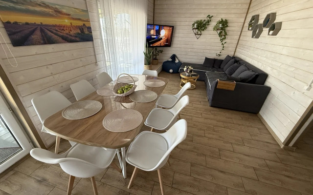 Частный дом Зелёный дом