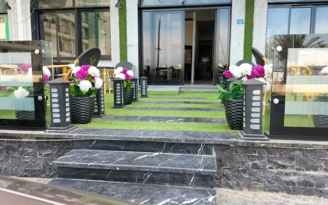 Sea View Hotel