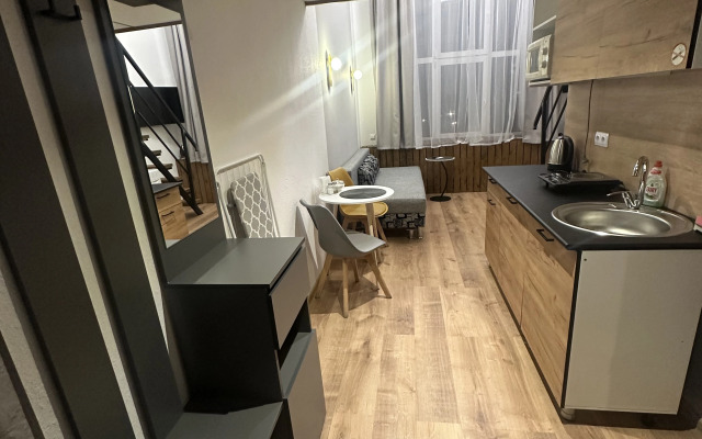 Апартаменты Двухуровневые 28м недалеко от центра