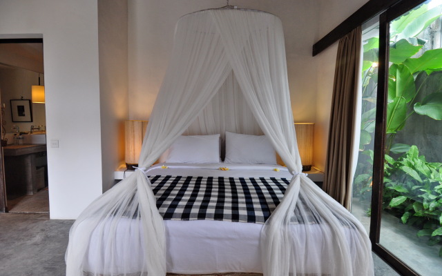 Authentic 2BR Villa in Seminyak