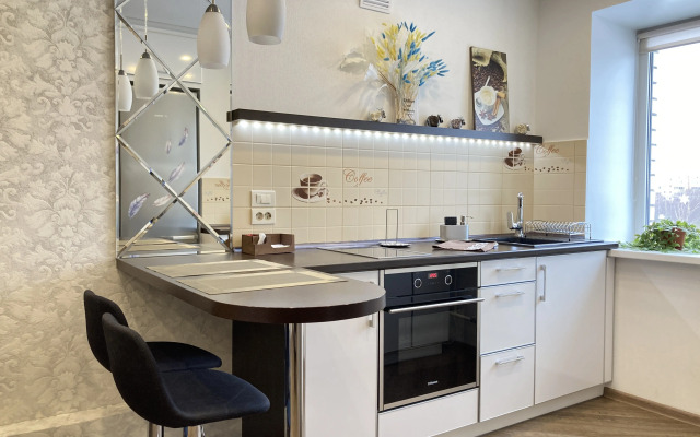 Na Sheksninskom Prospekte 6 Apartments