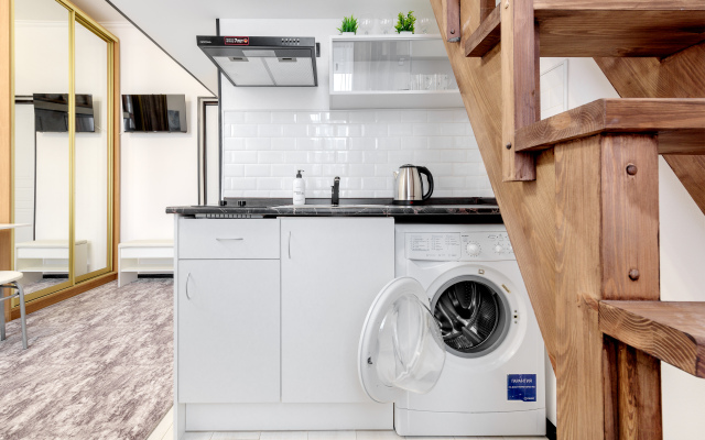 Dvukhurovnevye Apartamenty Na Bumazhnaya Dom 20 Apartments