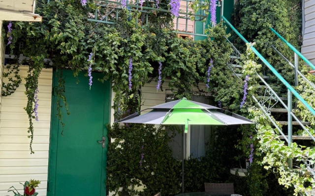 Zhemchuzhina u Morya Guest House
