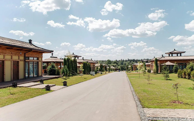 Sunrise Village Apart-Hotel