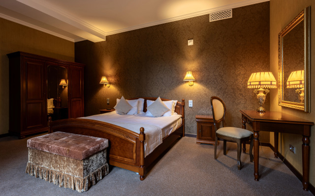 Azimut Park Hotel& SPA Repino
