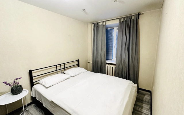 S Konditsionerom 24/7 Ryadom Vokzal Wi-Fi Apartment