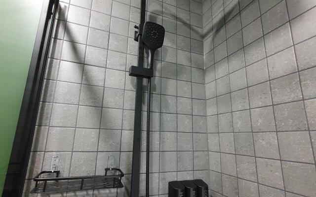 Na Komsomolskom prospekte 52 Flat