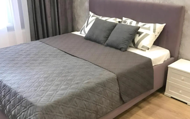 Uyutnaya v novom Zhk s sobstvennym parkom Flat