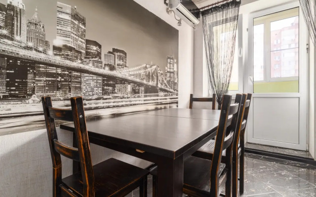 Апартаменты с Балконом Парк и Стадион | Тутживут на Восточно-Кругликовской