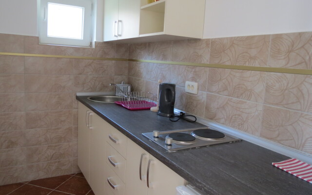 Ana 1/3 Apartments