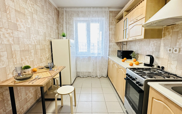 Uyutnaya Odnokomnatnaya Nedaleko Ot Trk Planeta Flat
