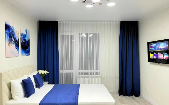 Marat Home Prospekt Stroiteley 70 Flat