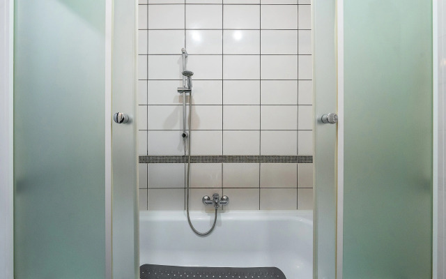 Апартаменты InnDays на Болдина 1к1