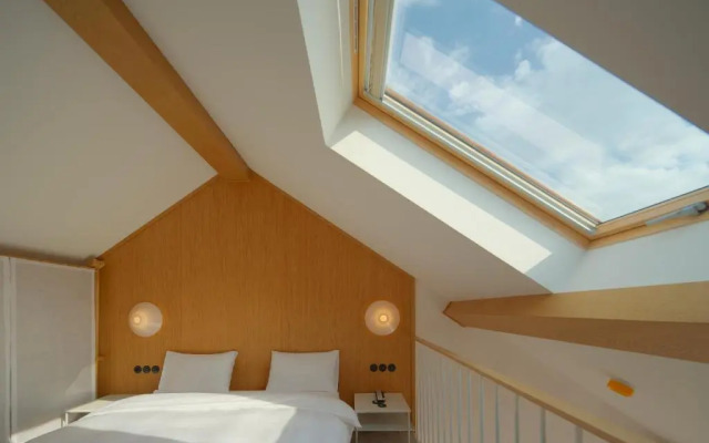 Hotel Bellhop Tbilisi