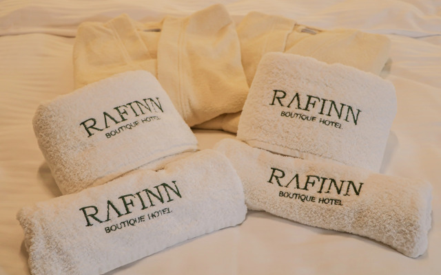 Rafinn Hotel